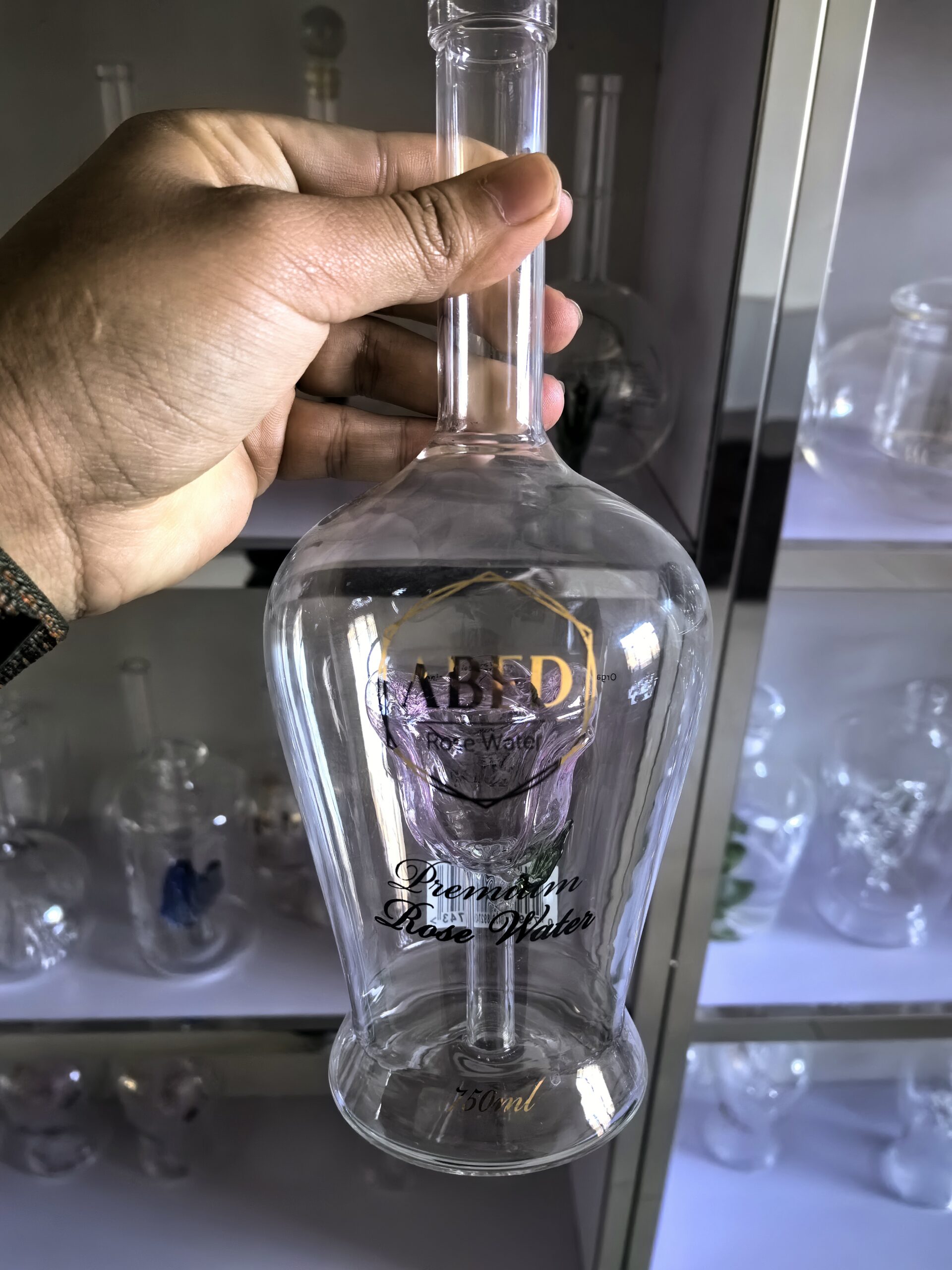 Custom Glass Bottle with Internal 3D Rose – Personalized Logo & Figurine Decanter - Image 2