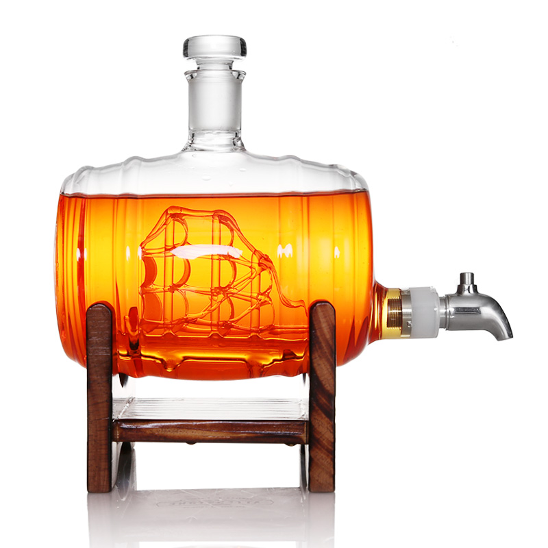Best-Selling Sailing Ship Barrel Decanter – Premium Glass Whiskey Dispenser - Image 5